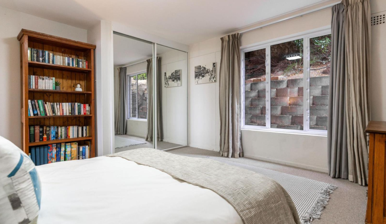 17 Leeukoppie Road. Llandudno 33