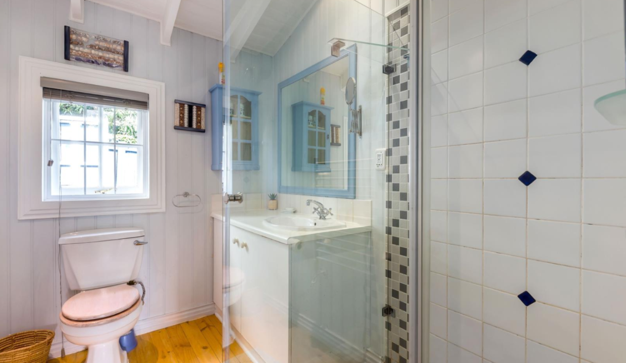 23 Beta Road, Camps Bay 29
