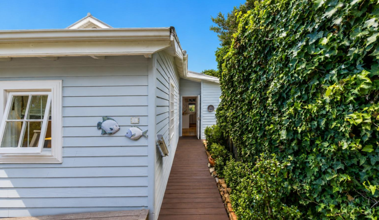 23 Beta Road, Camps Bay 36