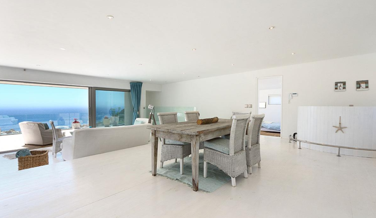 26 Llandudno Road 16