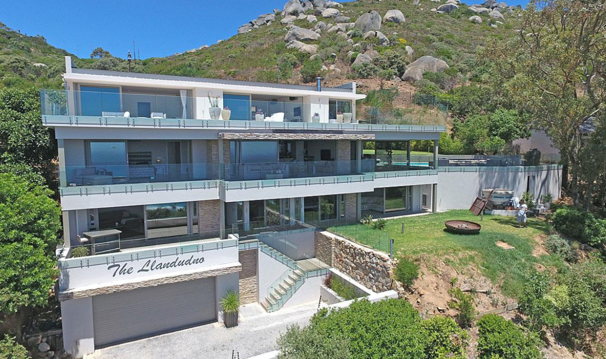 26 Llandudno Road 2