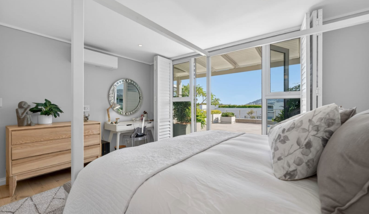 4 Upper Beta Close, Camps Bay 14