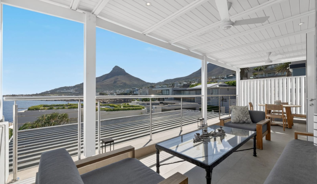 4 Upper Beta Close, Camps Bay 9