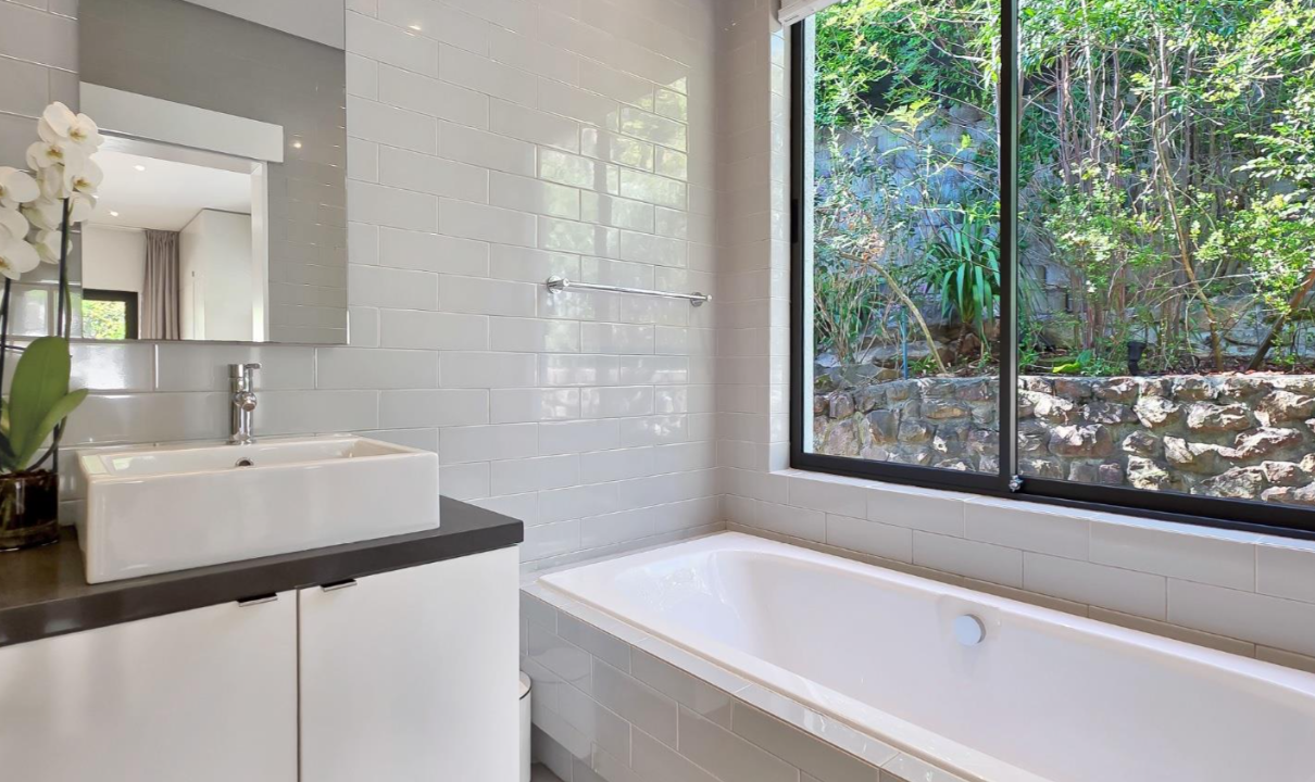 45 Geneva Drive, Camps Bay 24
