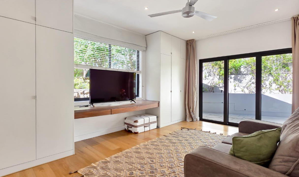 45 Geneva Drive, Camps Bay 31