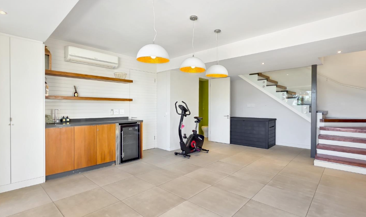 45 Geneva Drive, Camps Bay 36