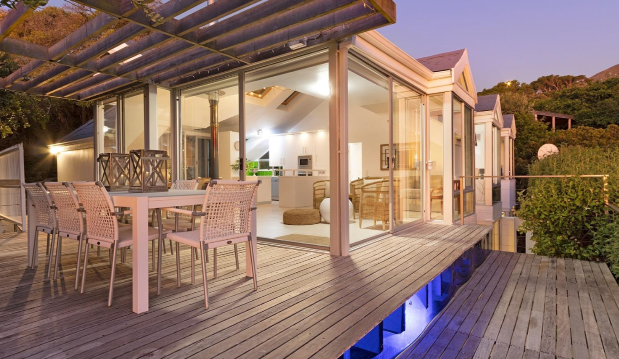 5 Glen Beach, Camps Bay 12