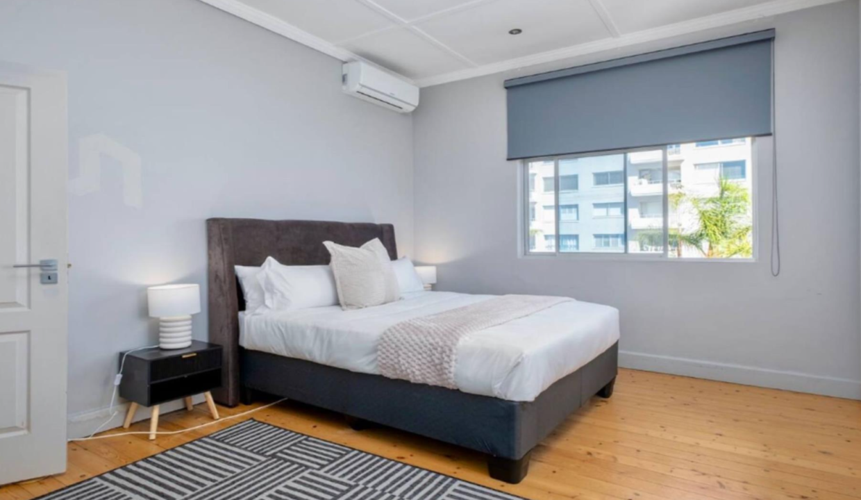 9 Portman Road, Bantry Bay 24